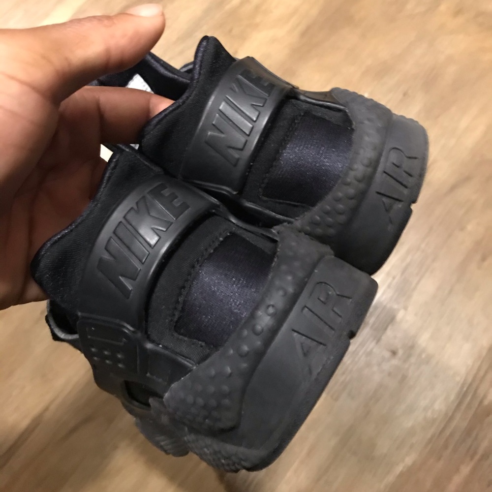 Black Huarache